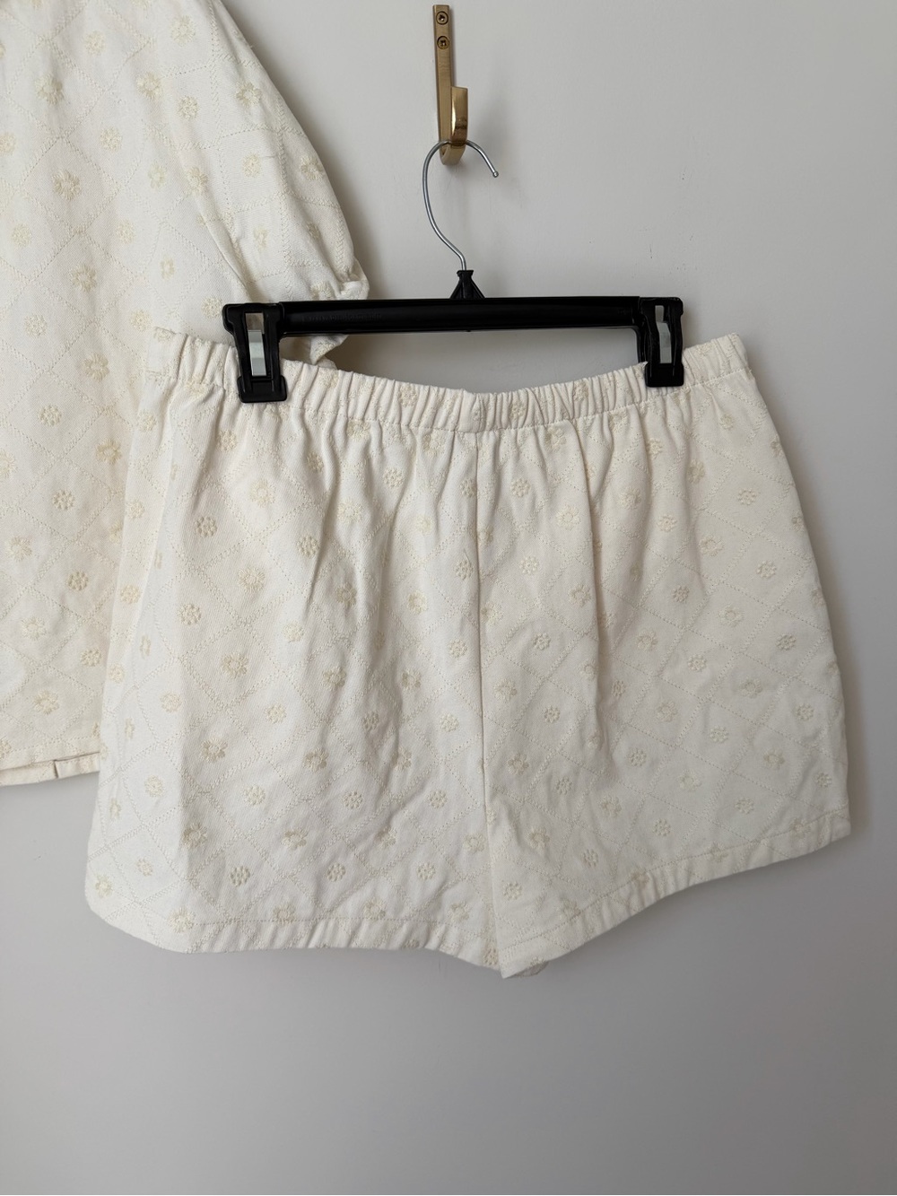 Caroline Constas Cream Eyelet cotton Short sleeve sailor tie Top & Shorts set - Picture 9 of 10